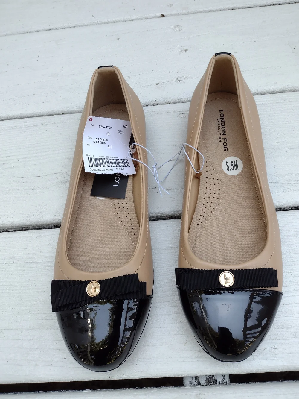 London Fog Two-Tone Beige and Black Cap-Toe Ballet Flats